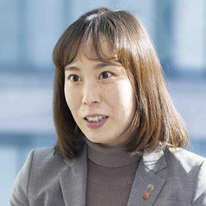 Ms. Park Hyun-hee