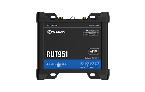 RUT951 PoE+ 製品画像