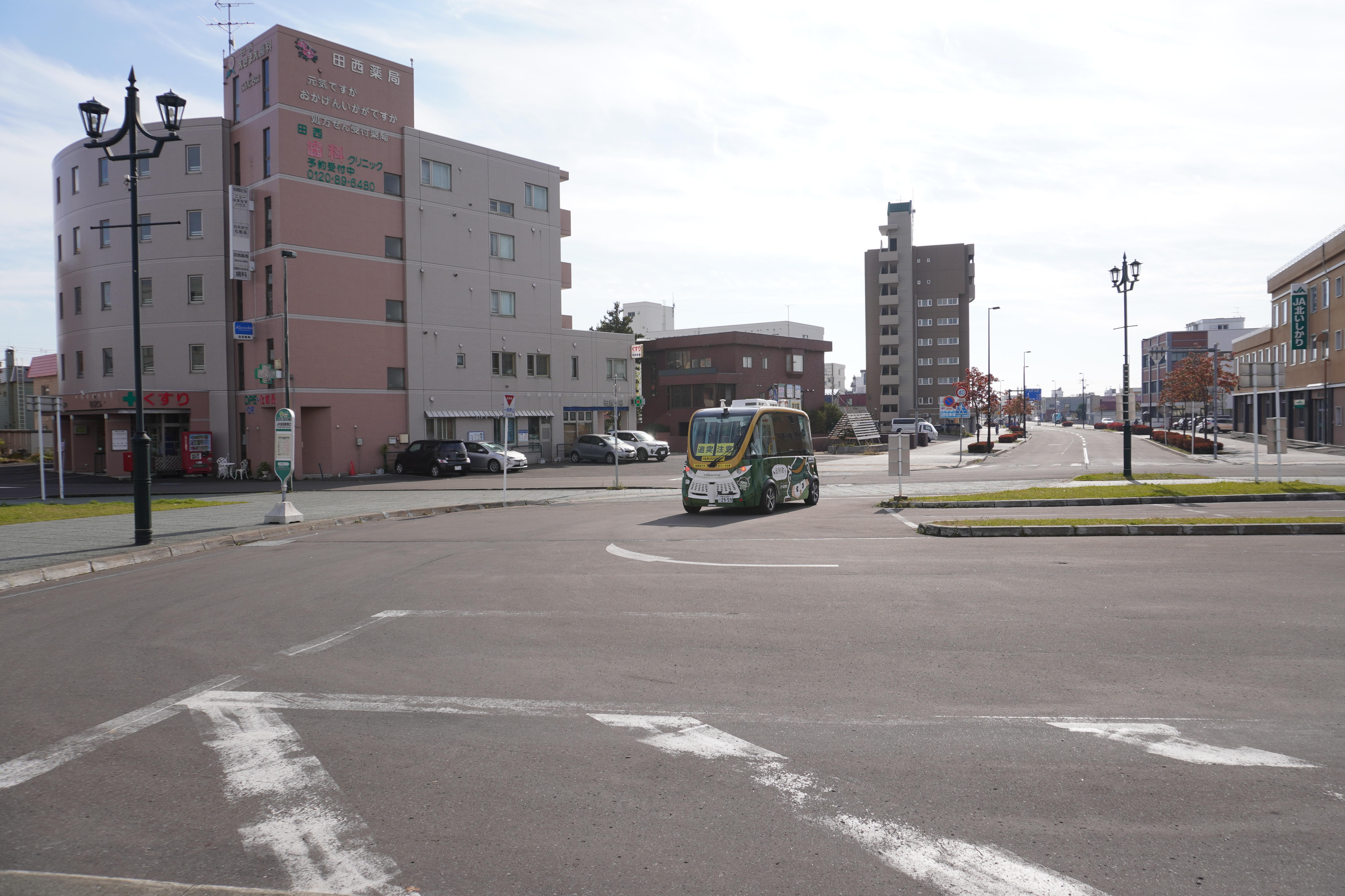 自動運転EVバス