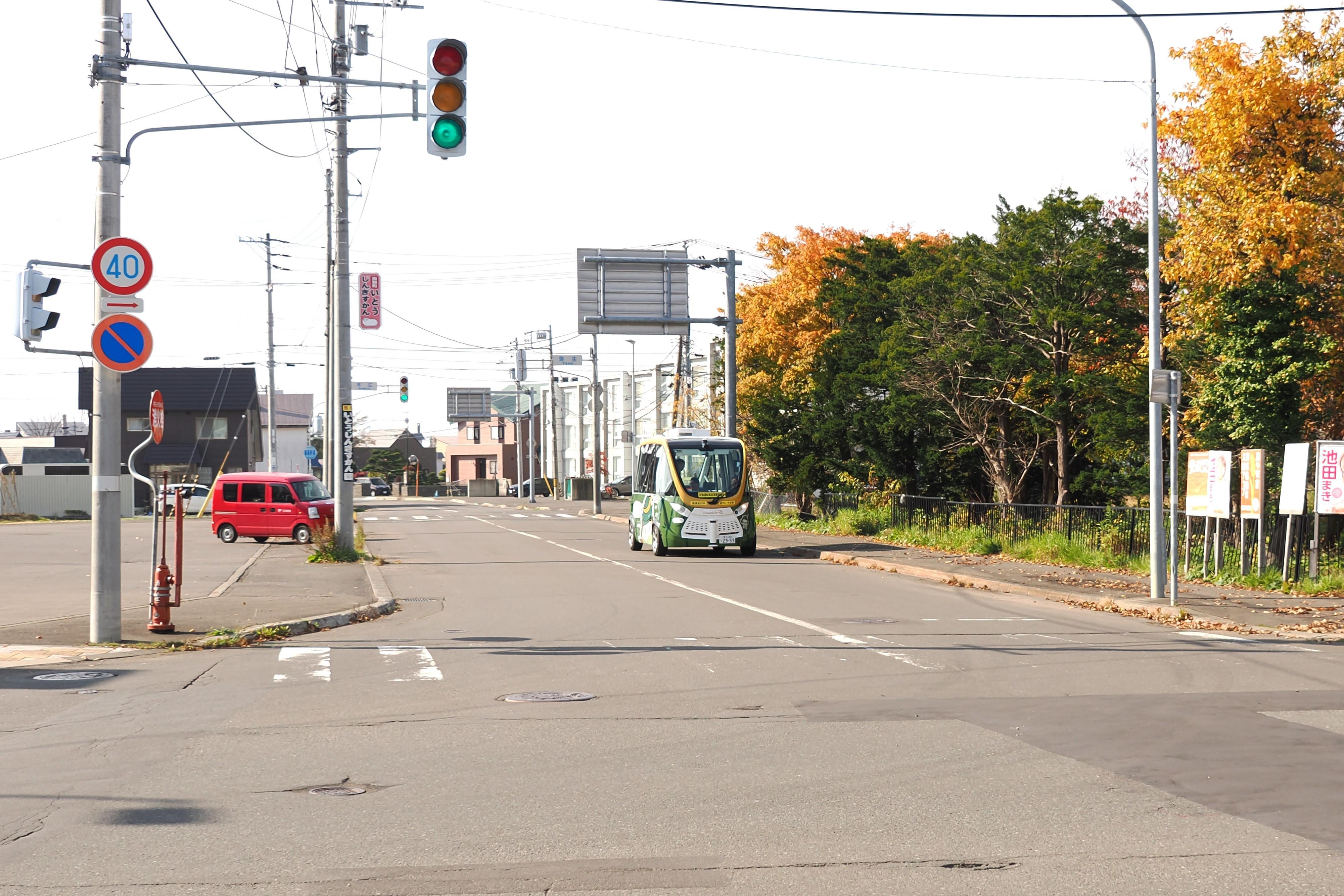 自動運転EVバス