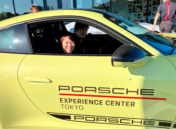 特別体験 - ポルシェでのテストドライブ
