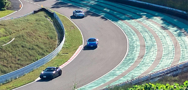 特別体験 - ポルシェでのテストドライブ