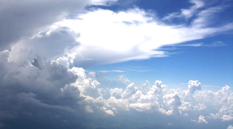 cumulonimbus and lightning