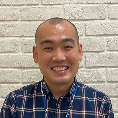 小堺 博伸氏