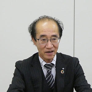 渡邉 芳和 氏