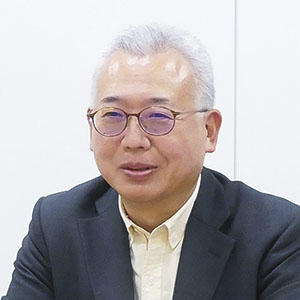 飯塚 明典 氏
