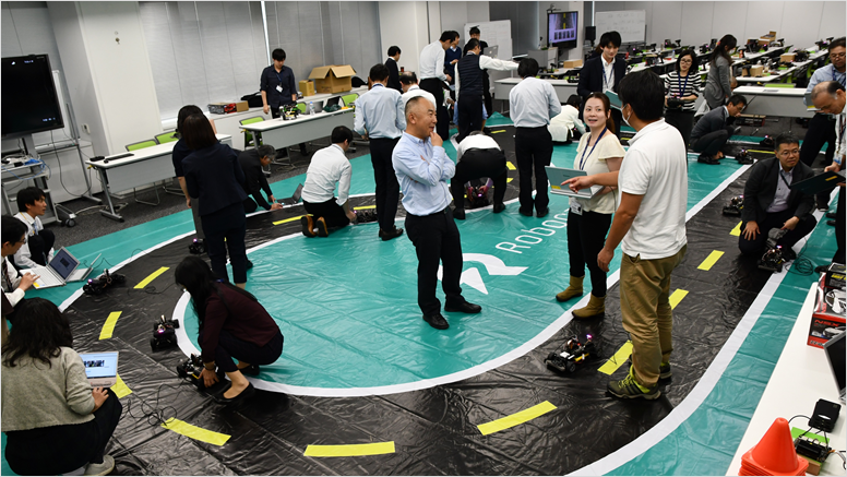 Autonomous driving of JetRacer on a special course