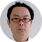 講師