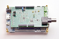 DC1012A-A: 24 ビット 8 チャネル I2C デルタシグマ ADC