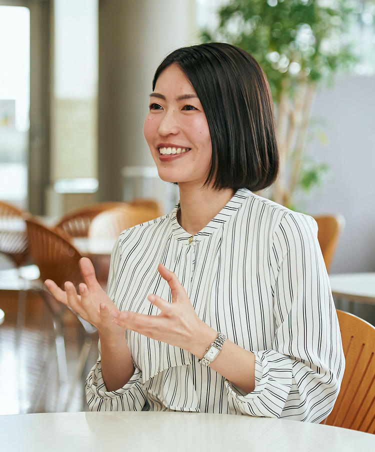 社員インタビュー 寺内 彩 イメージ画像
